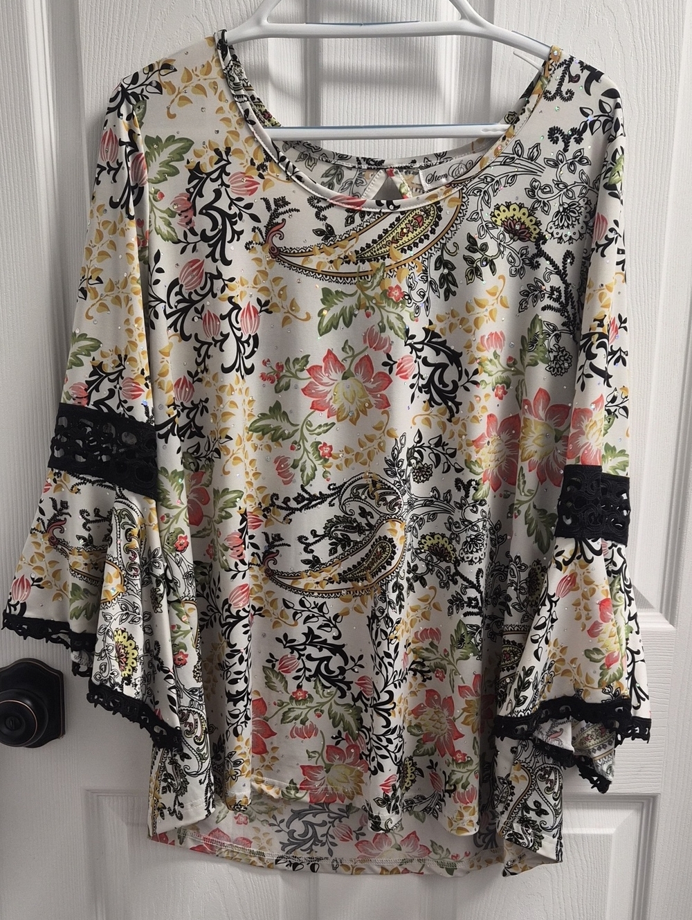 Floral Paisley Sequin Bell-Sleeve Tunic in White, Pink & Green With Black Lace